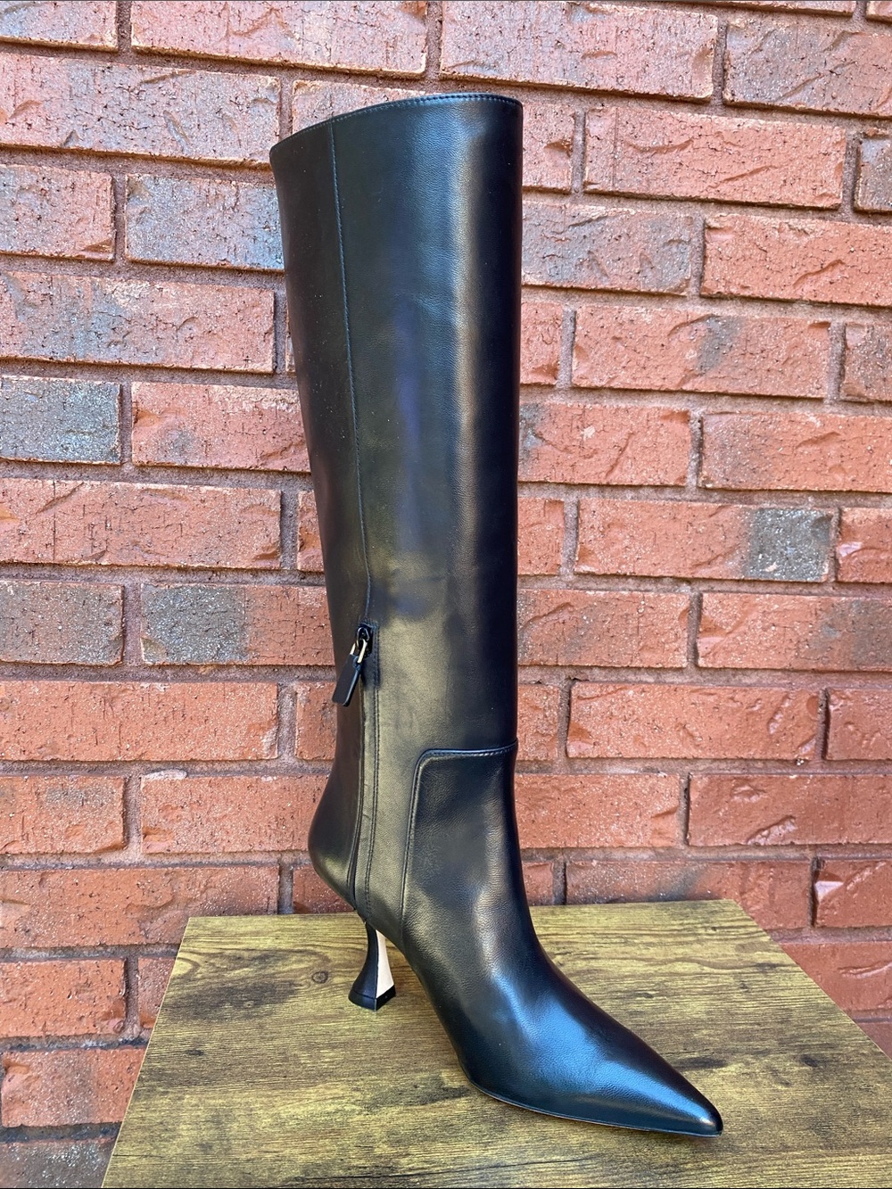 NWT Stuart Weitzman Black Leather Over-the-Knee Pointed-Toe 7